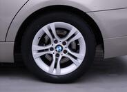 BMW Řada 3 28