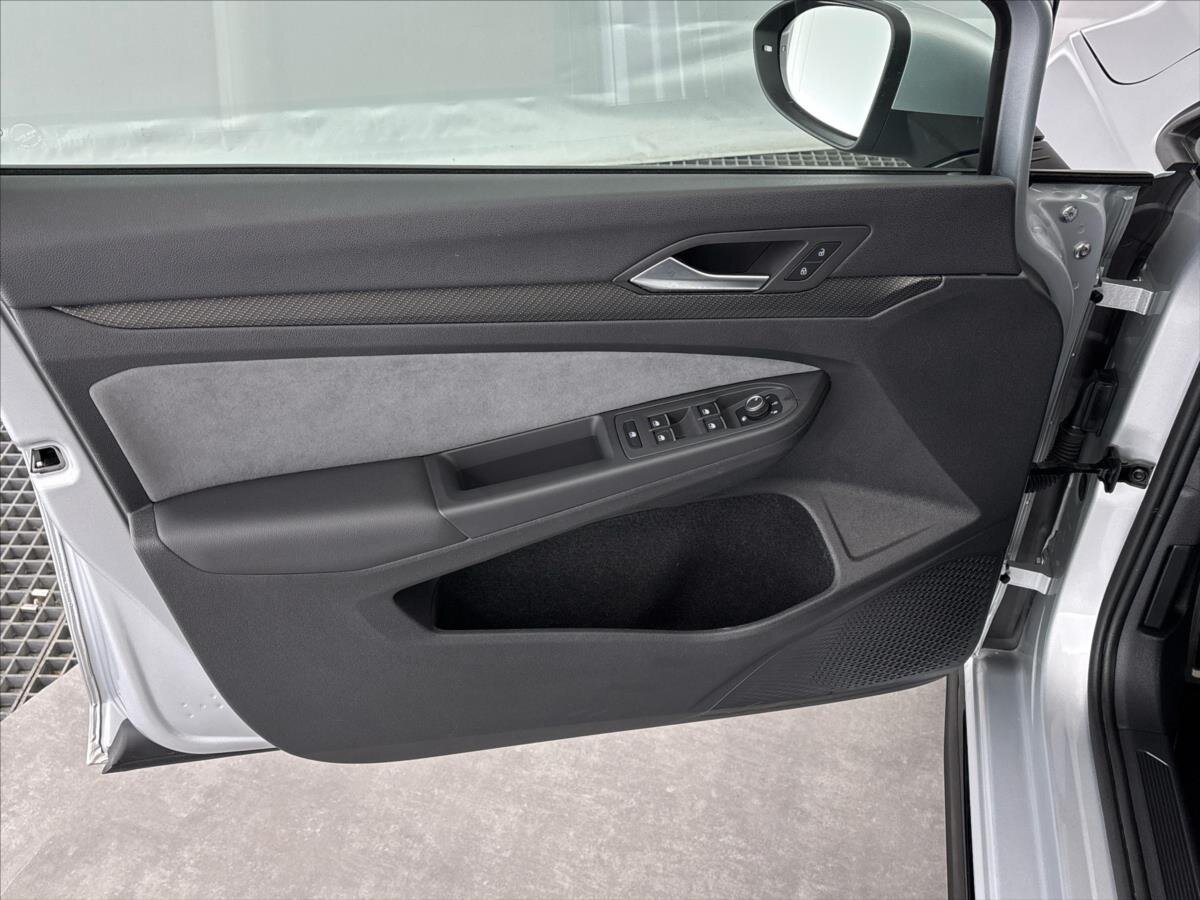 Volkswagen Golf Kombi 1,5 l 110 kw