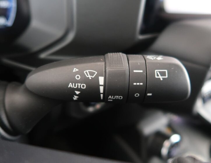 Toyota Land Cruiser SUV 2,8 l 151 kw