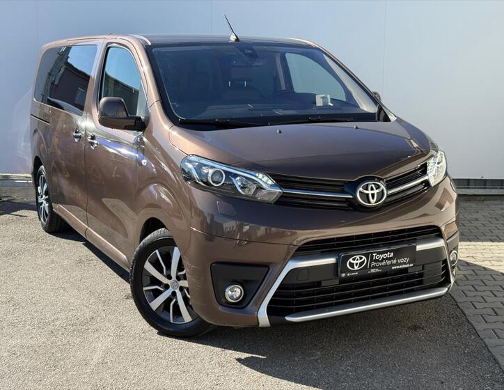 Toyota ProAce Verso 3