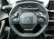 Peugeot 2008 SUV 1,2 l 96 kw