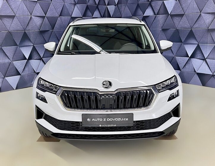 Škoda Karoq SUV / Terénní 1,5 l 110 kw