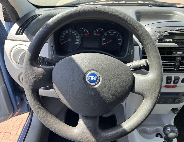 Fiat Punto Hatchback 1,4 l 70 kw