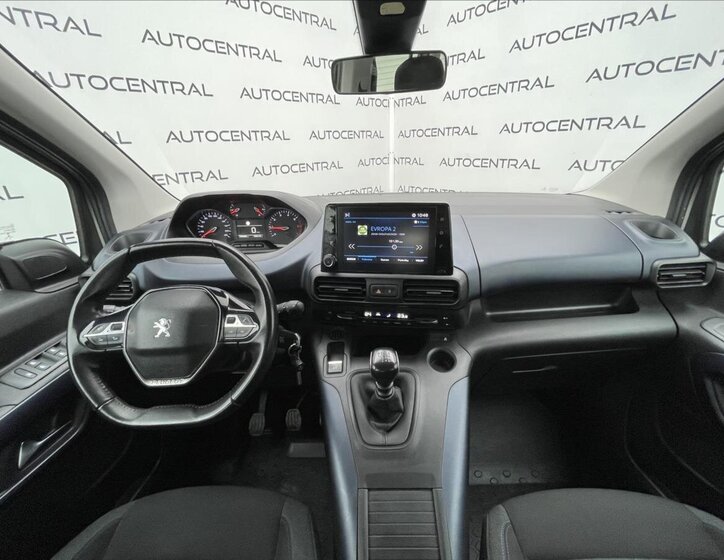 Peugeot Rifter 16