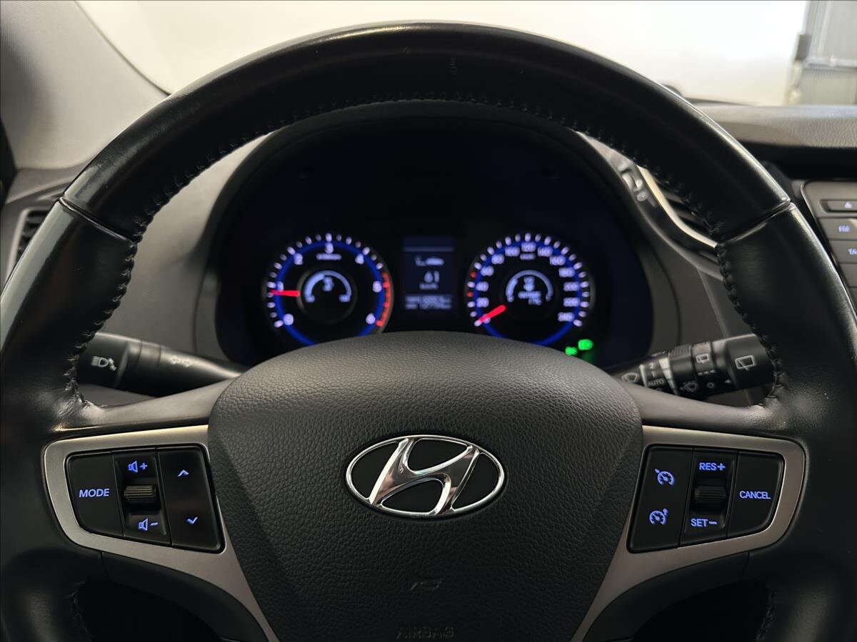 Hyundai i40 Kombi 1,7 l 100 kw