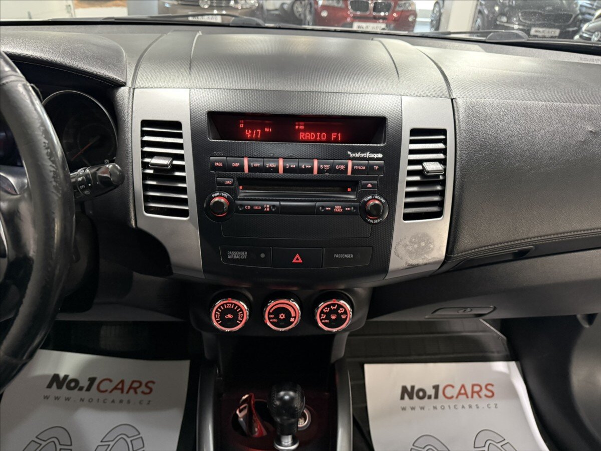 Mitsubishi Outlander SUV / Terénní 2,2 l 115 kw