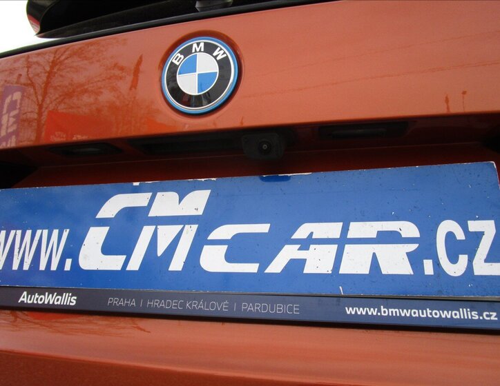 BMW X1 Kombi 1,5 l 110 kw