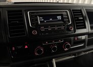 Volkswagen Transporter 22