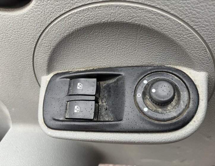 Renault Master Skříň 2,5 l 74 kw