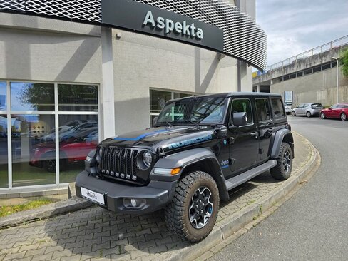 Jeep Wrangler SUV / Terénní 2,0 l 200 kw