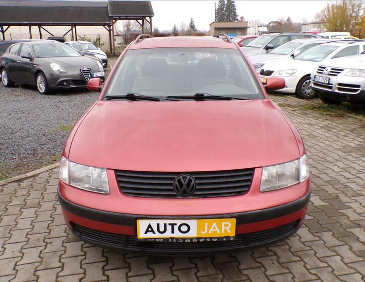 Volkswagen Passat 2