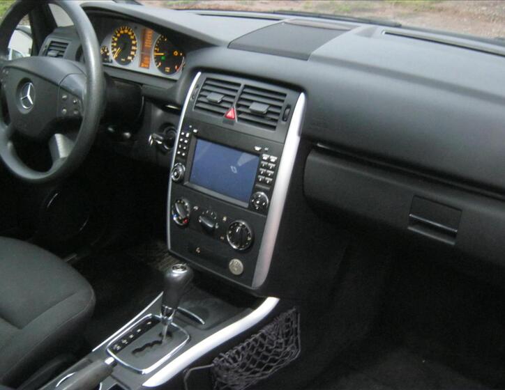 Mercedes-Benz Třídy B 12