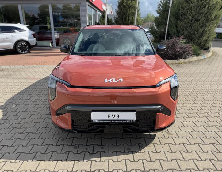 KIA EV3 10