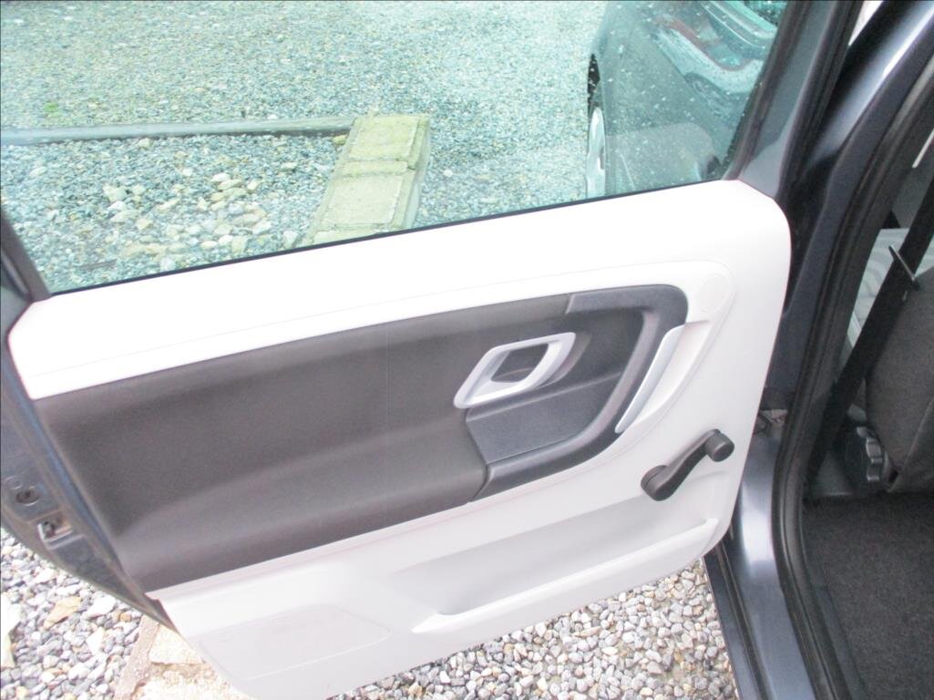 Škoda Roomster Kombi 1,4 l 63 kw