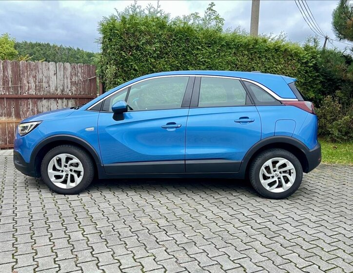 Opel Crossland X SUV 1,5 l 75 kw