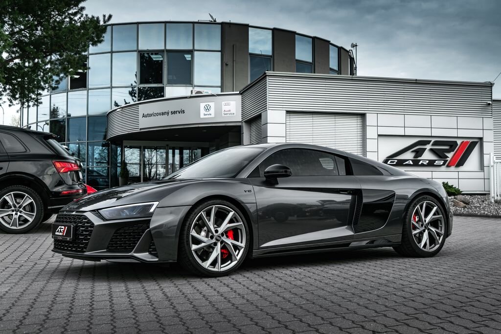 Audi R8 Kupé 5,2 l 419 kw