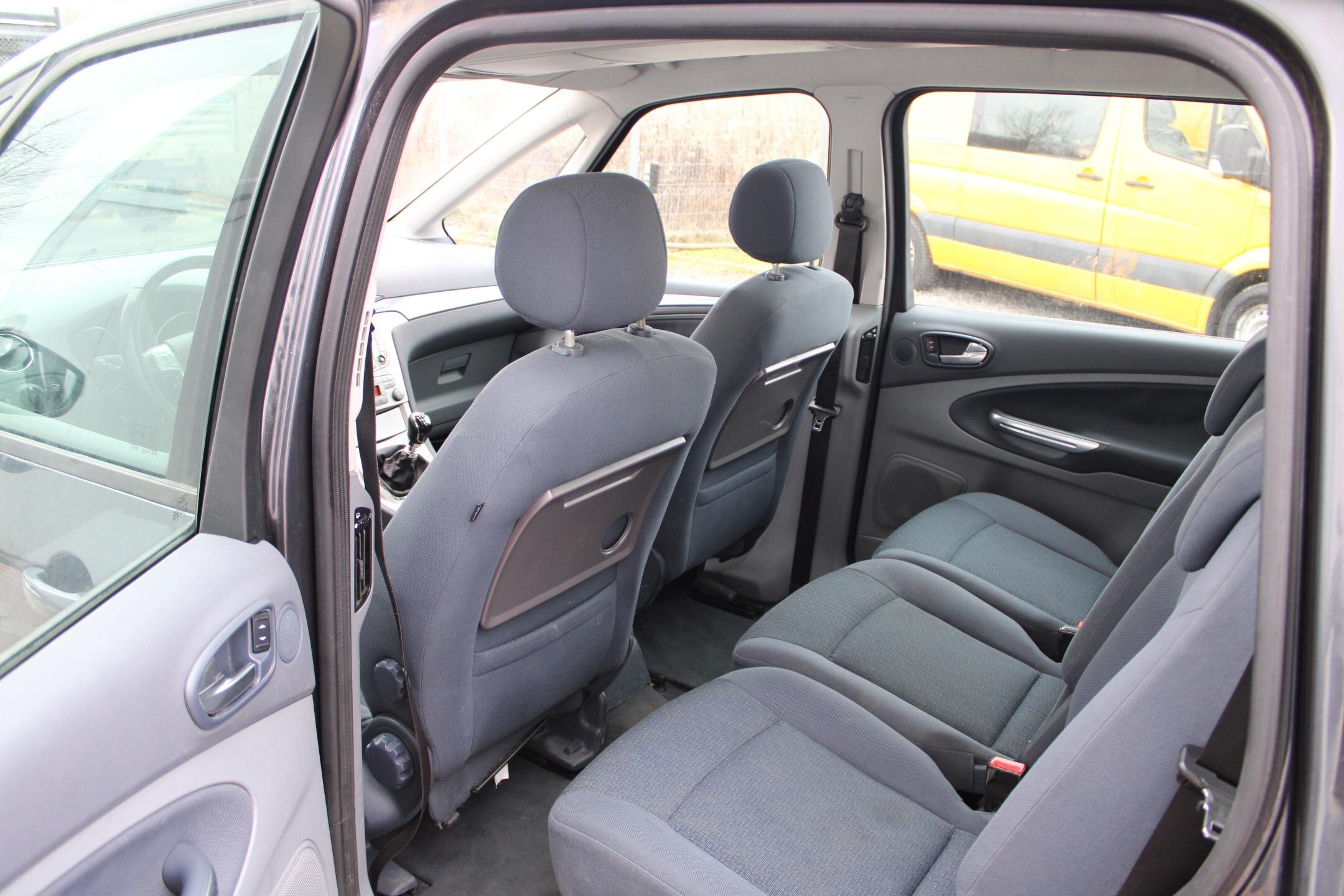 Ford Galaxy Kombi 1,8 l 92 kw