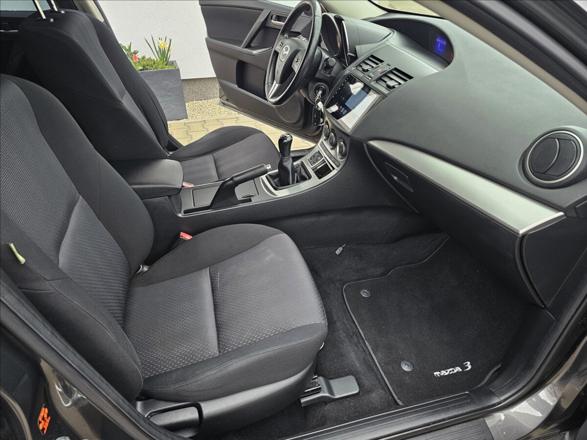 Mazda 3 Hatchback 1,6 l 77 kw