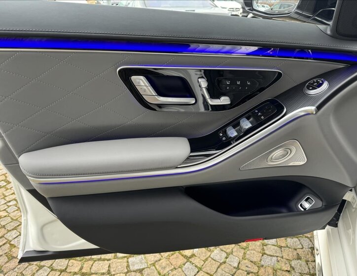 Mercedes-Benz Třídy S Ostatní 4,0 l 370 kw