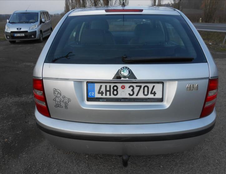 Škoda Fabia 19