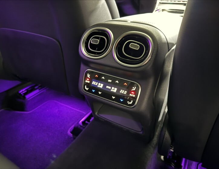 Mercedes-Benz GLC 26