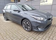 KIA Ceed 1