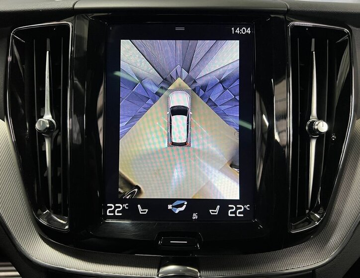 Volvo XC60 SUV / Terénní 2,0 l 288 kw