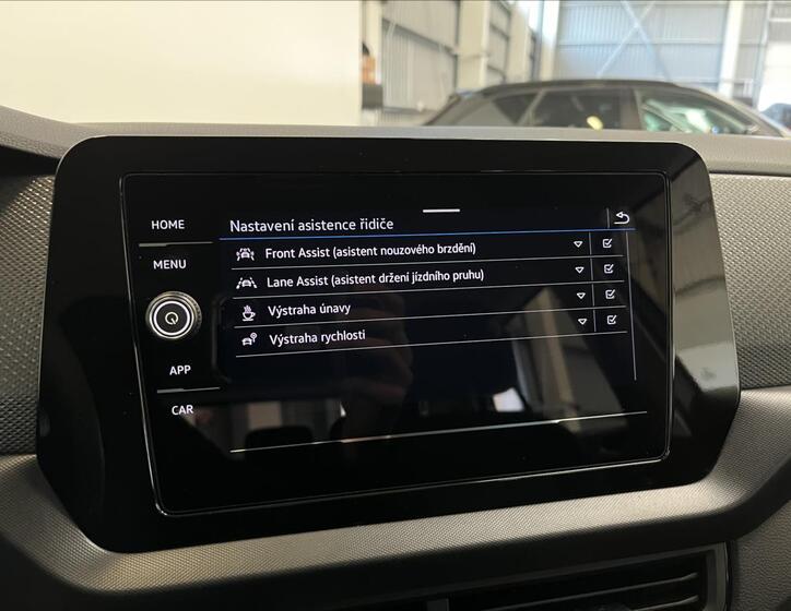 Volkswagen T-Cross 17