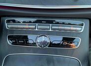 Mercedes-Benz Třídy E 12