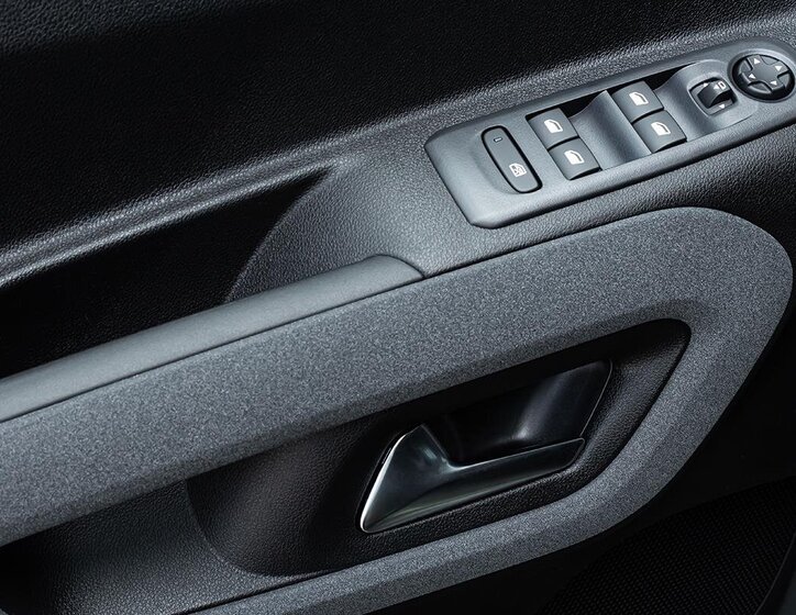 Peugeot Rifter MPV 1,5 l 96 kw