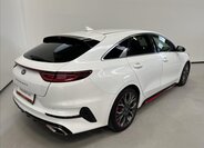 KIA ProCeed Kombi 1,6 l 150 kw