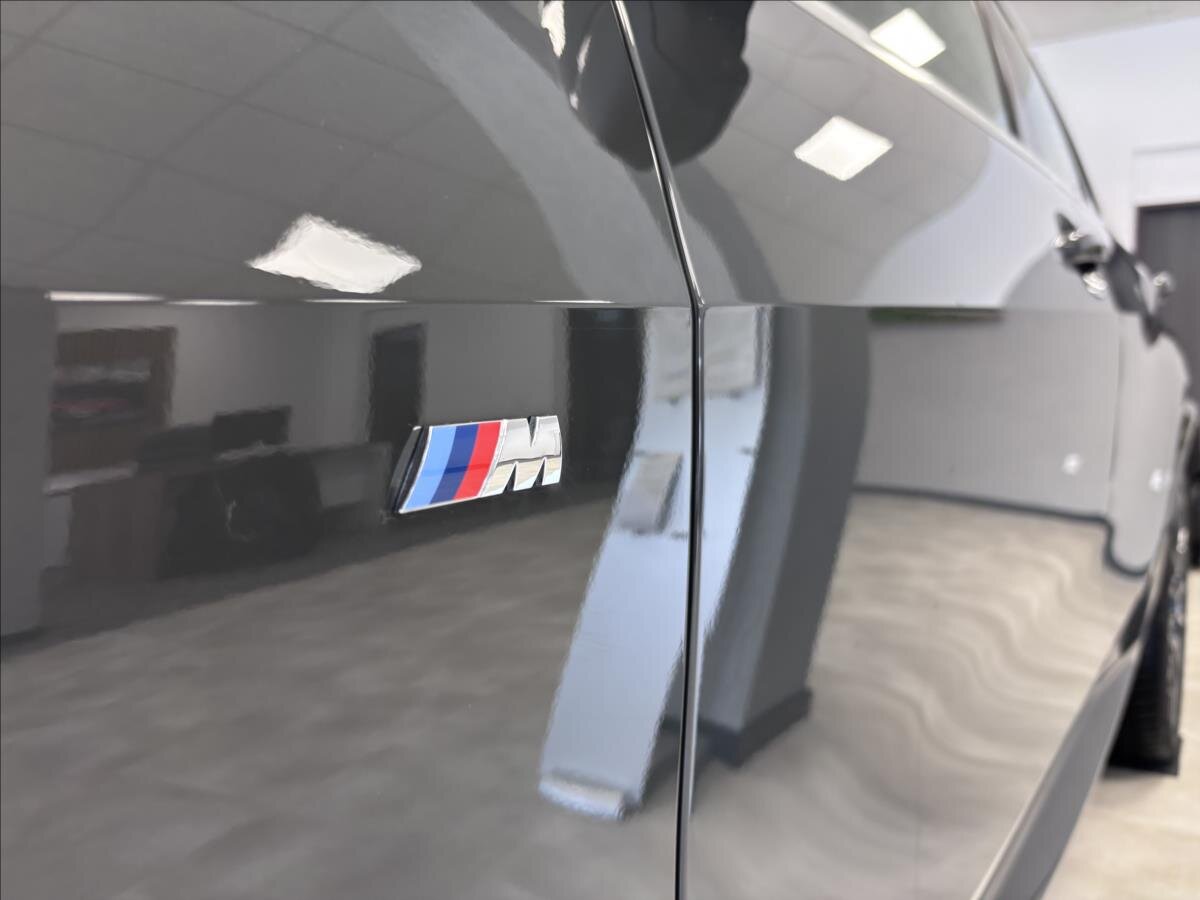 BMW X5 Kombi 3,0 l 210 kw