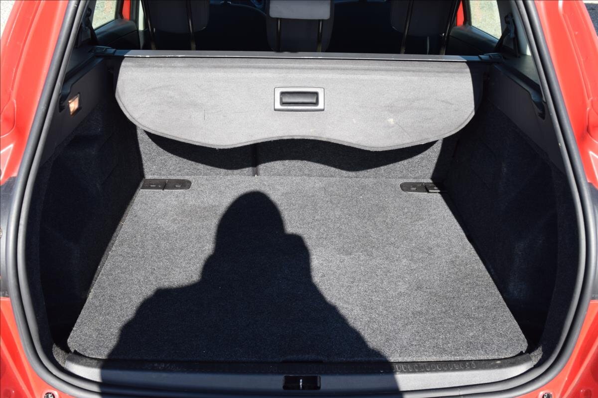 Renault Clio Kombi 1,1 l 74 kw