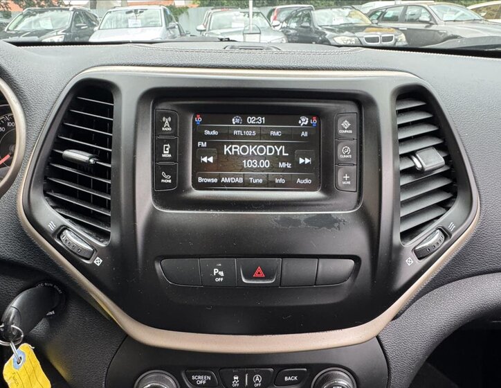 Jeep Cherokee Ostatní 2,0 l 103 kw