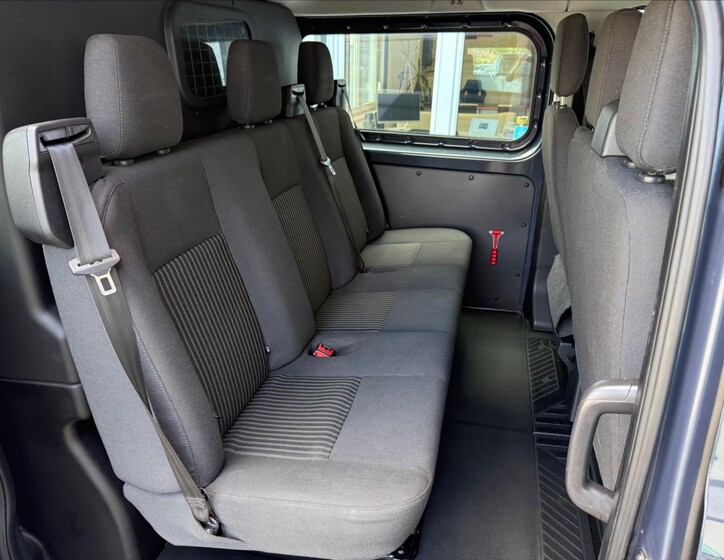 Ford Transit Custom 19