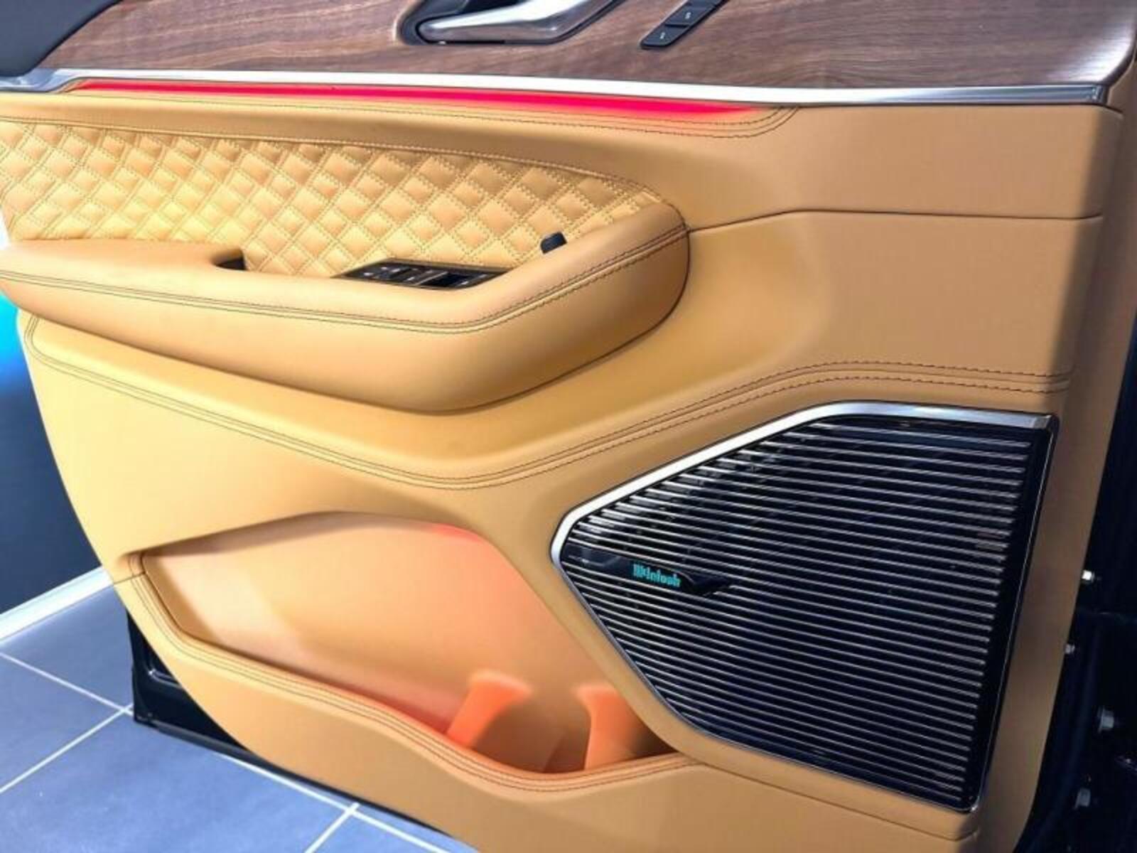 Jeep Grand Cherokee 10