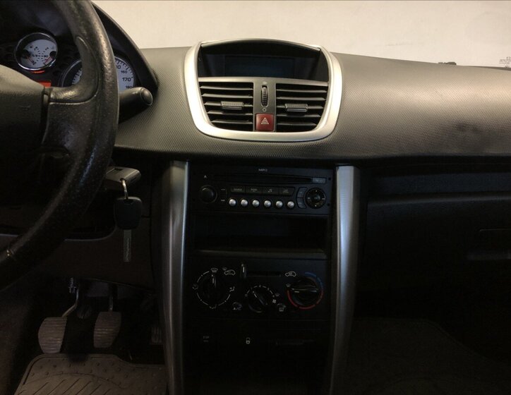 Peugeot 207 Kombi 1,4 l 70 kw