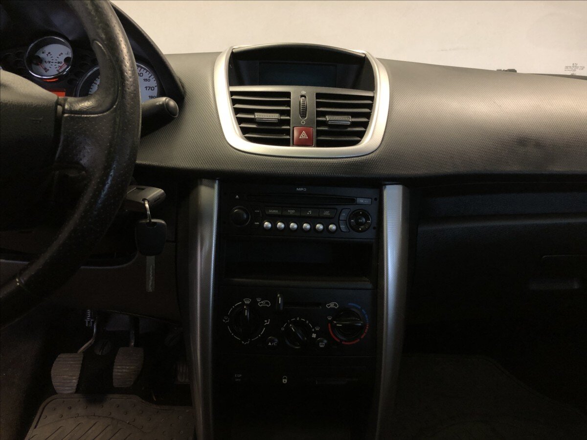 Peugeot 207 Kombi 1,4 l 70 kw