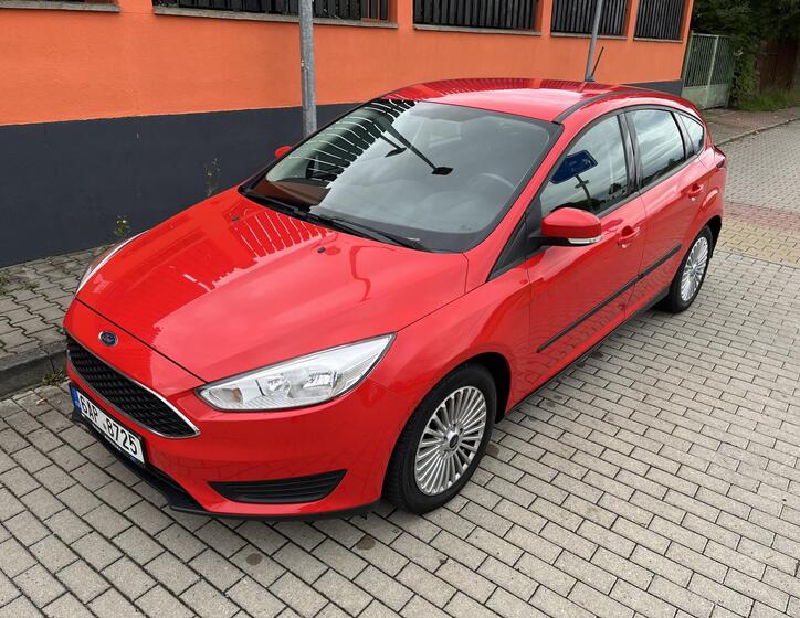Ford Focus 25