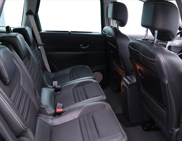 Renault Grand Scénic 15