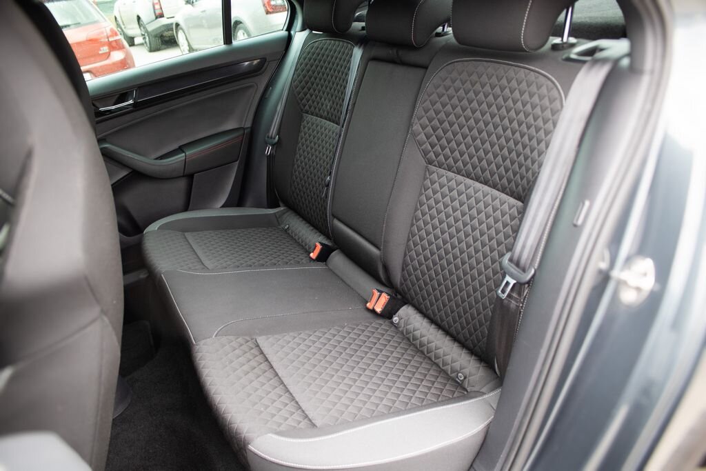 Škoda Rapid Sedan / Limuzína 999,0 81 kw