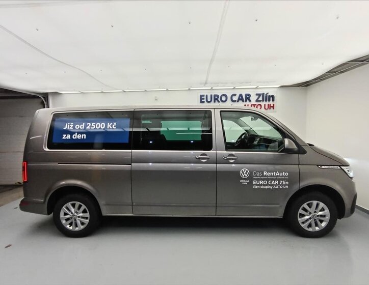 Volkswagen Caravelle 2