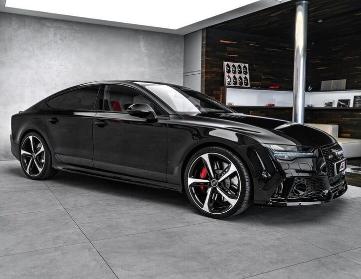 Audi RS7 Sedan / Limuzína 4,0 l 412 kw