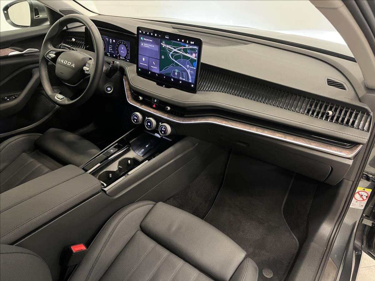 Škoda Superb Kombi 2,0 l 110 kw