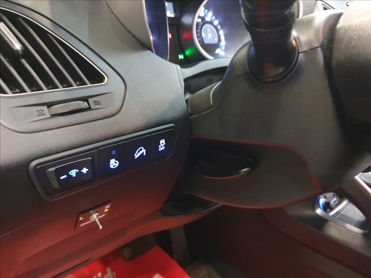 Hyundai ix35 SUV 2,0 l 122 kw