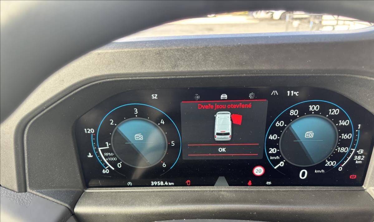 Volkswagen Caravelle Kombi 2,0 l 110 kw