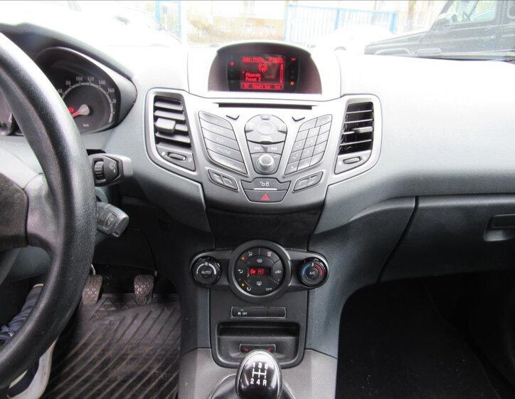 Ford Fiesta Hatchback 1,4 l 71 kw