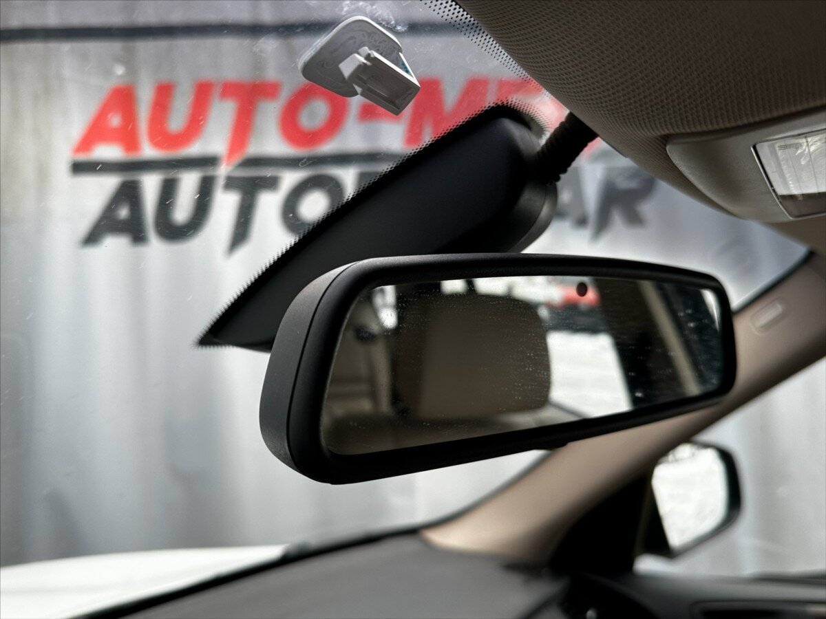 BMW X5 Kombi 3,0 l 180 kw