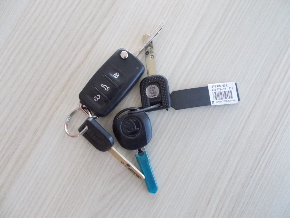 Škoda Rapid Sedan / Limuzína 1,6 l 77 kw