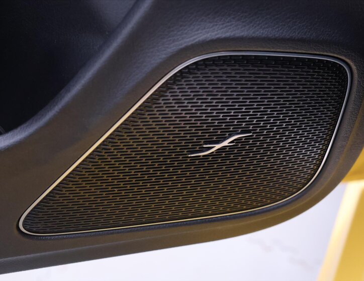 Mercedes-Benz CLA Sedan / Limuzína 2,0 l 140 kw